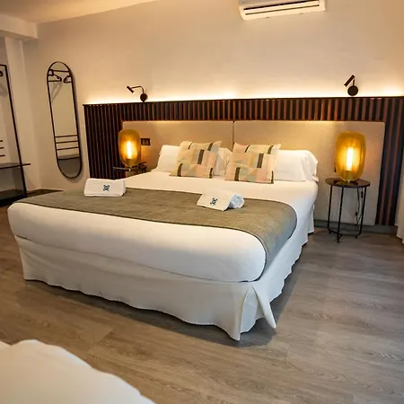 Isa Sevilla Suites-3