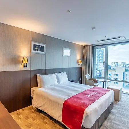 Ramada By Wyndham Jeju City Hall-2