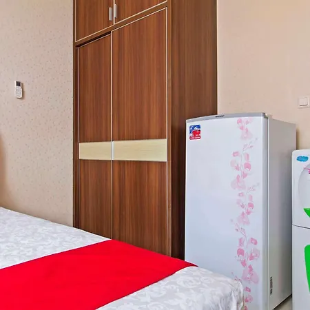 RedDoorz Syariah near Mercu Buana University-2