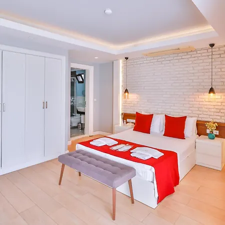 Lale Hotel-2