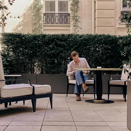 Hotel De Crillon-2