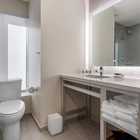 Cambria Hotel Philadelphia Downtown - Center City-2