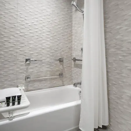 Hyatt Centric Brickell Miami-3