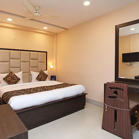 Collection O Greenpark-2