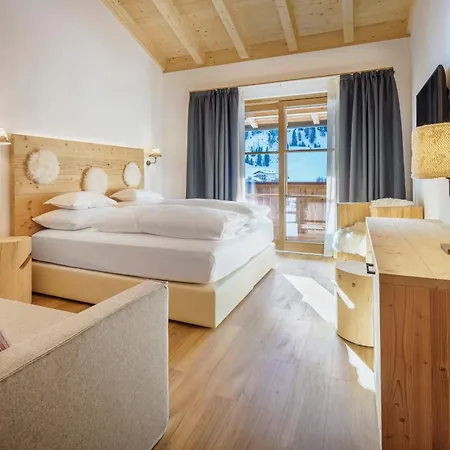 Plang Farmhouse-2