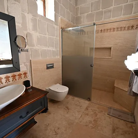 Seraphim Cave Suites & Spa-2