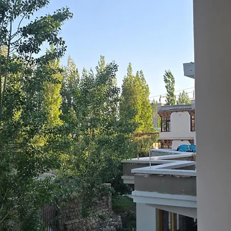 Glacier View Guest House-3
