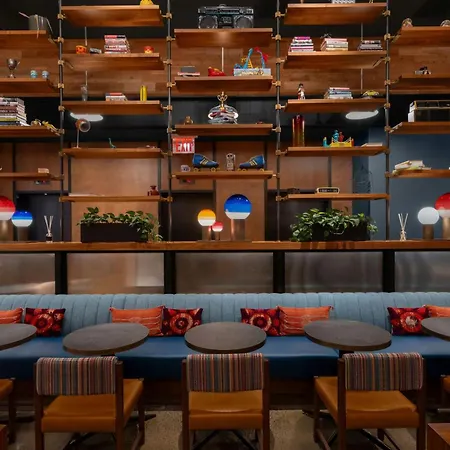 Moxy Nyc Downtown-2