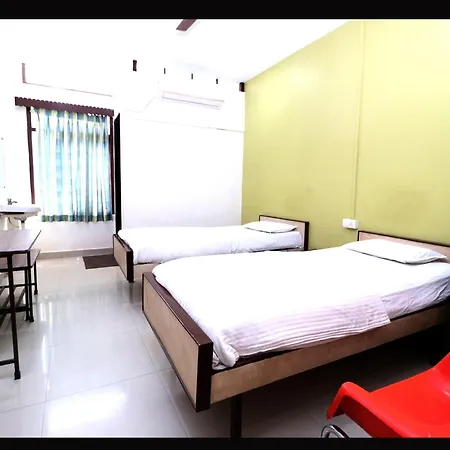 Hotel Gomatgiri-2
