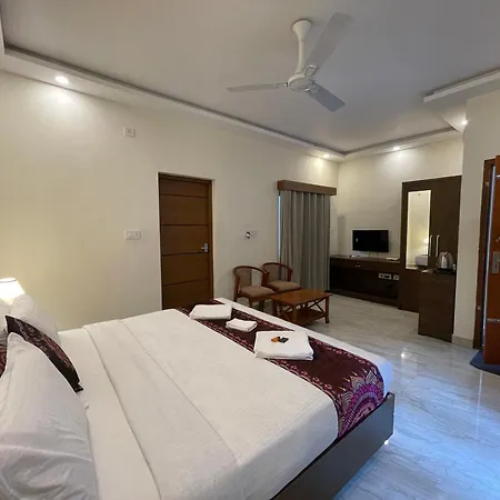 Le Eden Premium Wayanad Pool Resort-2