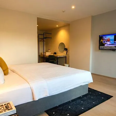 Beehive Boutique Hotel Phuket-3