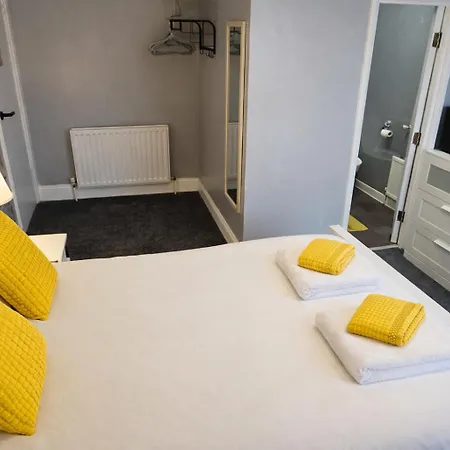 The Roslyn Guest House-2