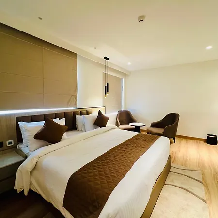 Hyphen Business Hotel-3