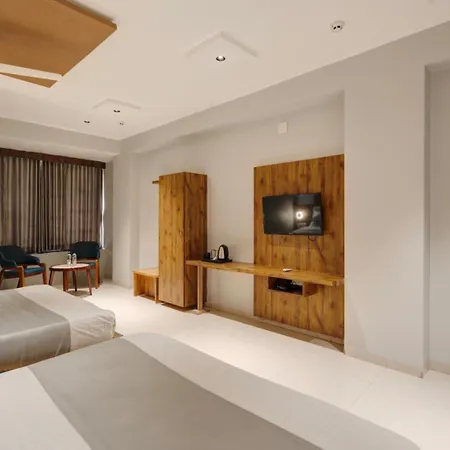 Hotel Hill City-2