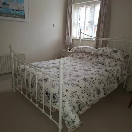 Bramble Lodge-3