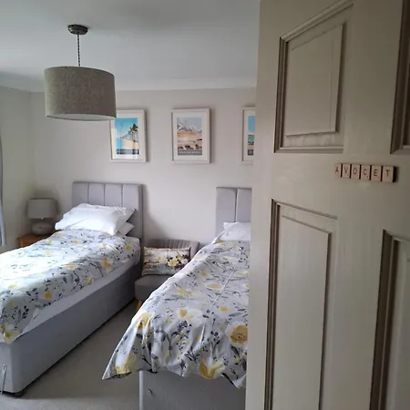 Bramble Lodge-2