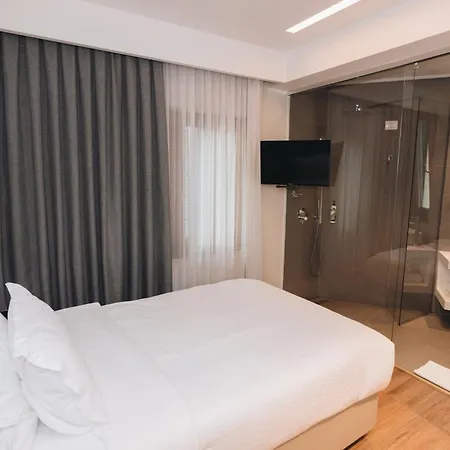 Hotel Theatro- City Center-3