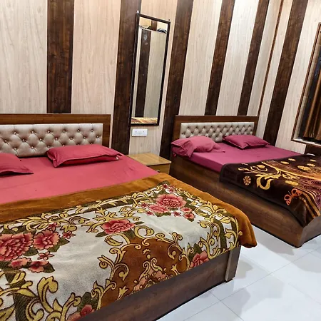 Radha Madhav Guest House-3
