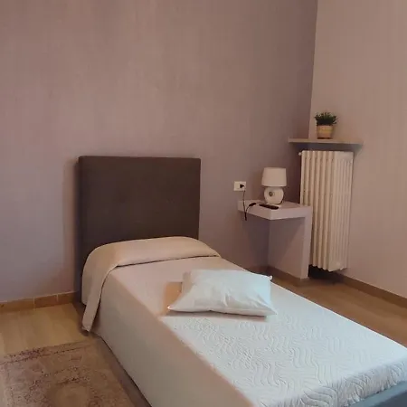 Ad Astra Rooms-3