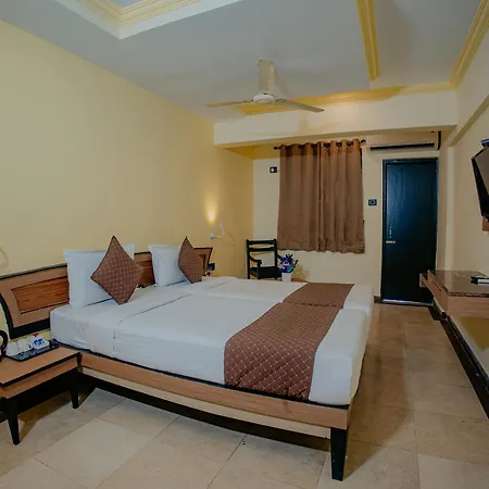 Om Shiv Hotel Formerly The Treat Hotel-3