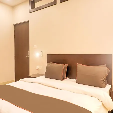 Super Townhouse Amaraa Farms Near Lulu Hypermarket-2