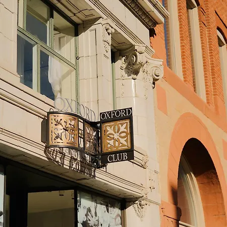 The Oxford Hotel-3