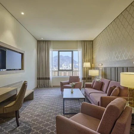 Doubletree By Hilton Makkah Aziziyah-2
