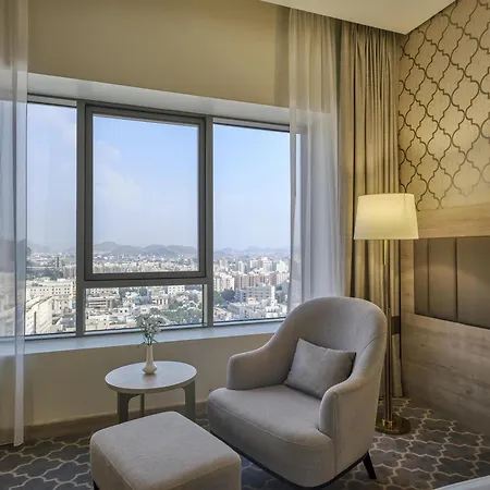 Doubletree By Hilton Makkah Aziziyah-3