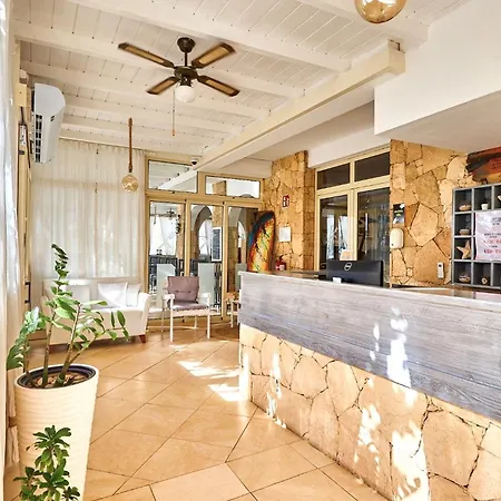 Branco Suites - Rooms&Holiday Apartments-3