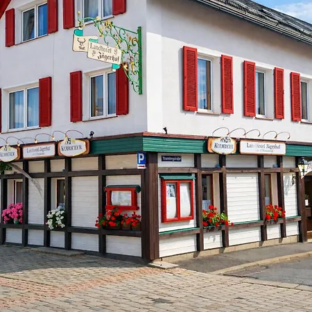 Landhotel Jägerhof&Restaurant&Biergarten-3