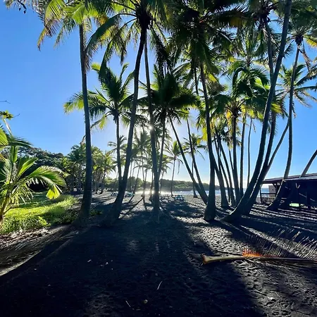 Beachfront 1 Bedroom Condo With Private Beach, Pool, Hot Tub-2