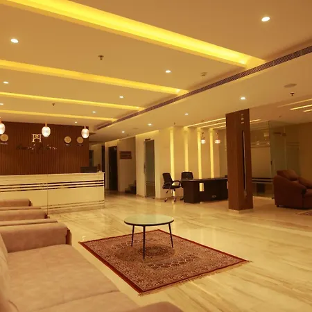 Hotel Pearl Palace-2