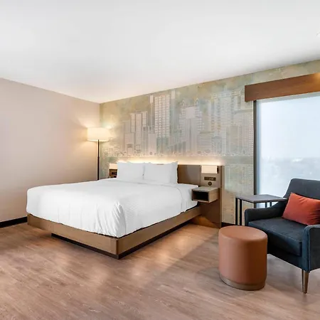 Cambria Hotel Orlando Near Universal Theme Parks-2