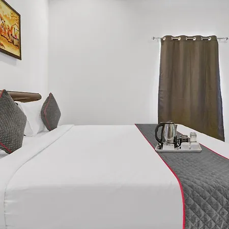 Super Townhouse Rcc Park View Inn-2
