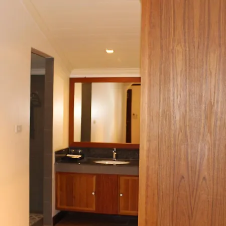 Lux Hotel-3