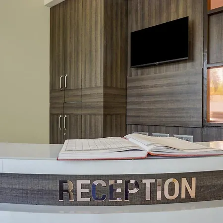 Townhouse Poona Royal-3