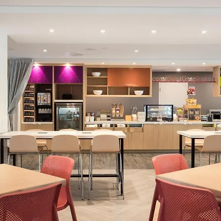 Home2 Suites By Hilton Quebec City-2