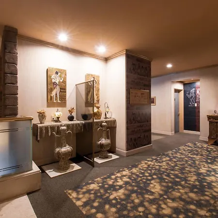 Hotel Pharaoh-Adult Only-3