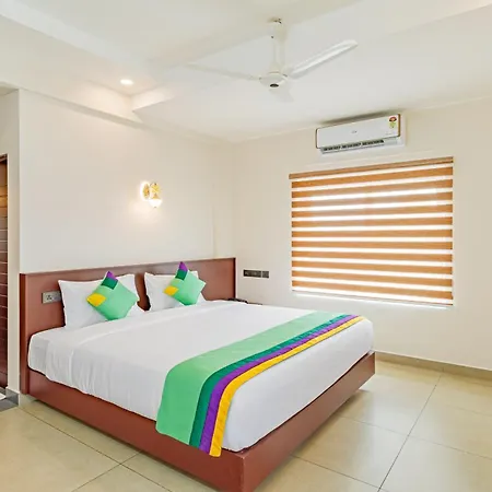 Treebo Amigos Residency Near Cochi Airport - 400Mtr Only-2