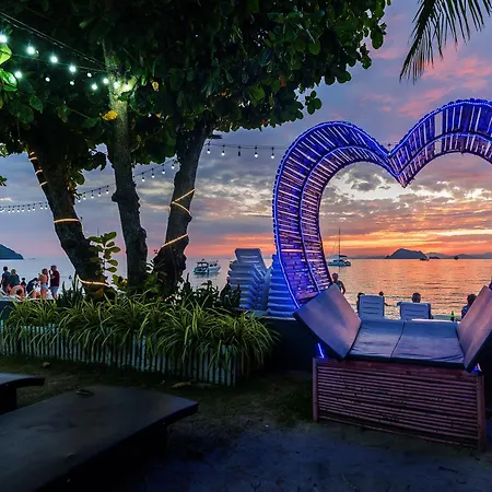 Blue Bay Resort - Access To Pool And Beach-Phuket & Krabi-3