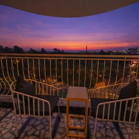 Phoenix Unmatched Comfort - Hotel Near Fateh Sagar Lake Udaipur-2
