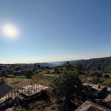 Hotel Mahabaleshwar Mount View-2