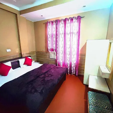 Hotel Ishaan International Near Yatra Parchi Counter 2-3