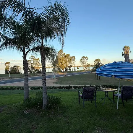 Capricorn Motor Inn-3