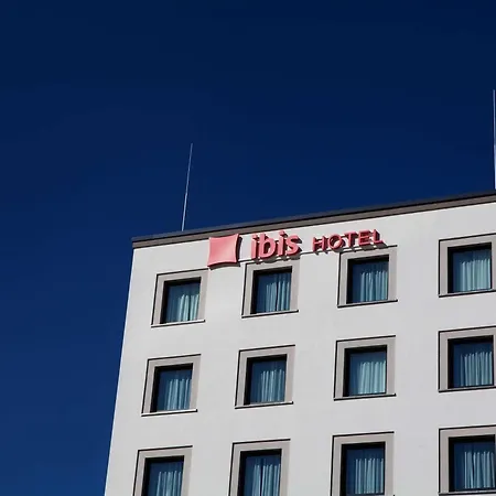 Ibis Hotel Berlin Airport-3