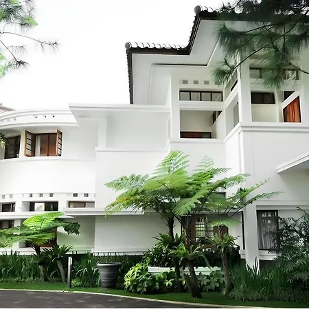 Bumi Bandhawa Hotel-3