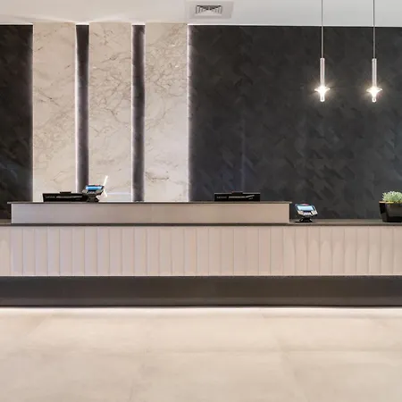 Ac Hotel By Marriott Burlington-2