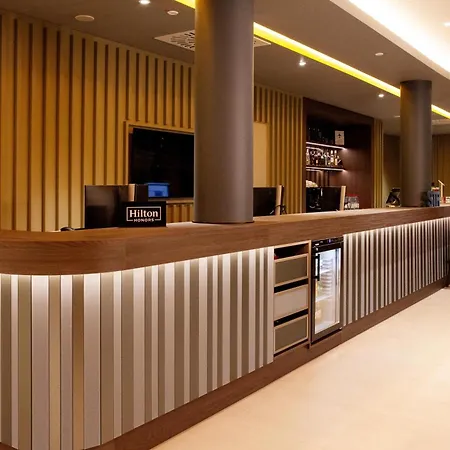 Hampton By Hilton Stuttgart Airport-3