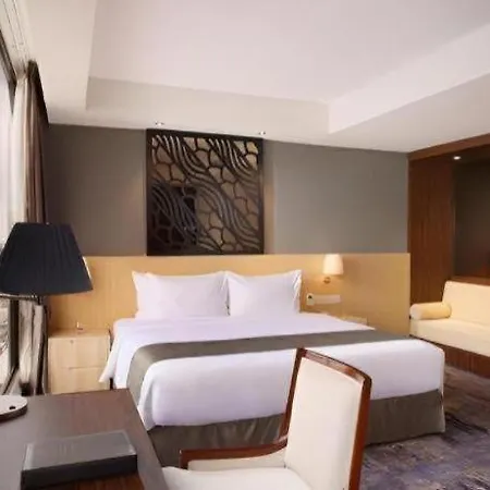 Hotel Grandhika Pemuda-3