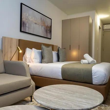 One Rosebank Executive Apartment Hotel-2